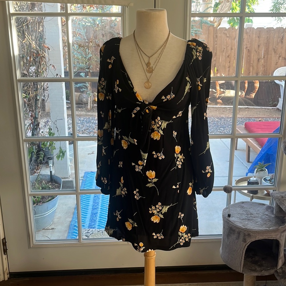 Audrey 3+1 never worn black dress with cut out